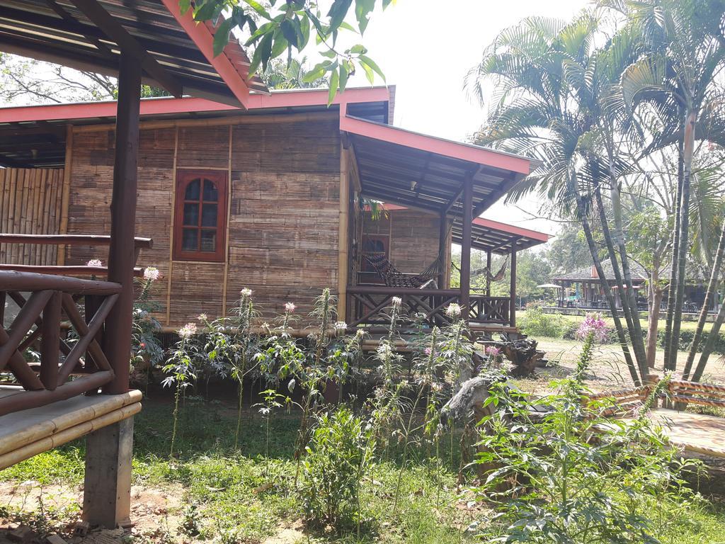 Family Hut Pai Hotel Ngoại thất bức ảnh